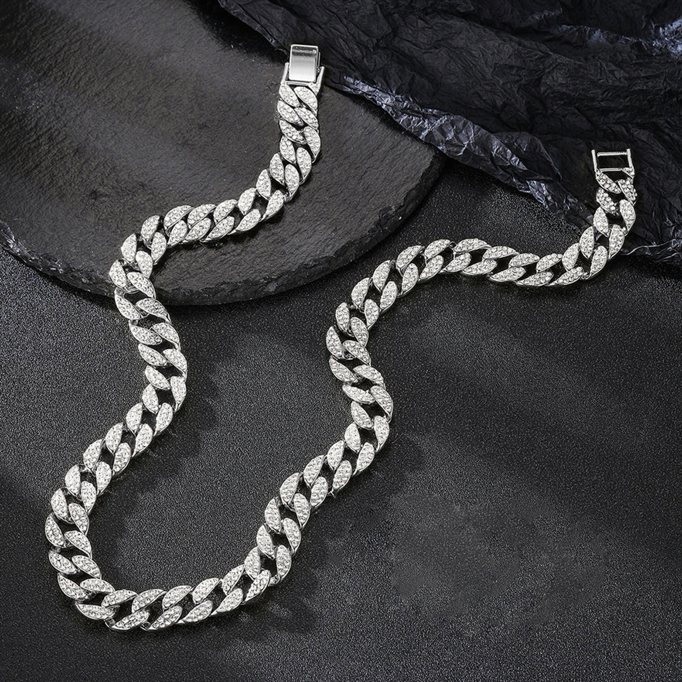 Iced Out Chain (Silver)